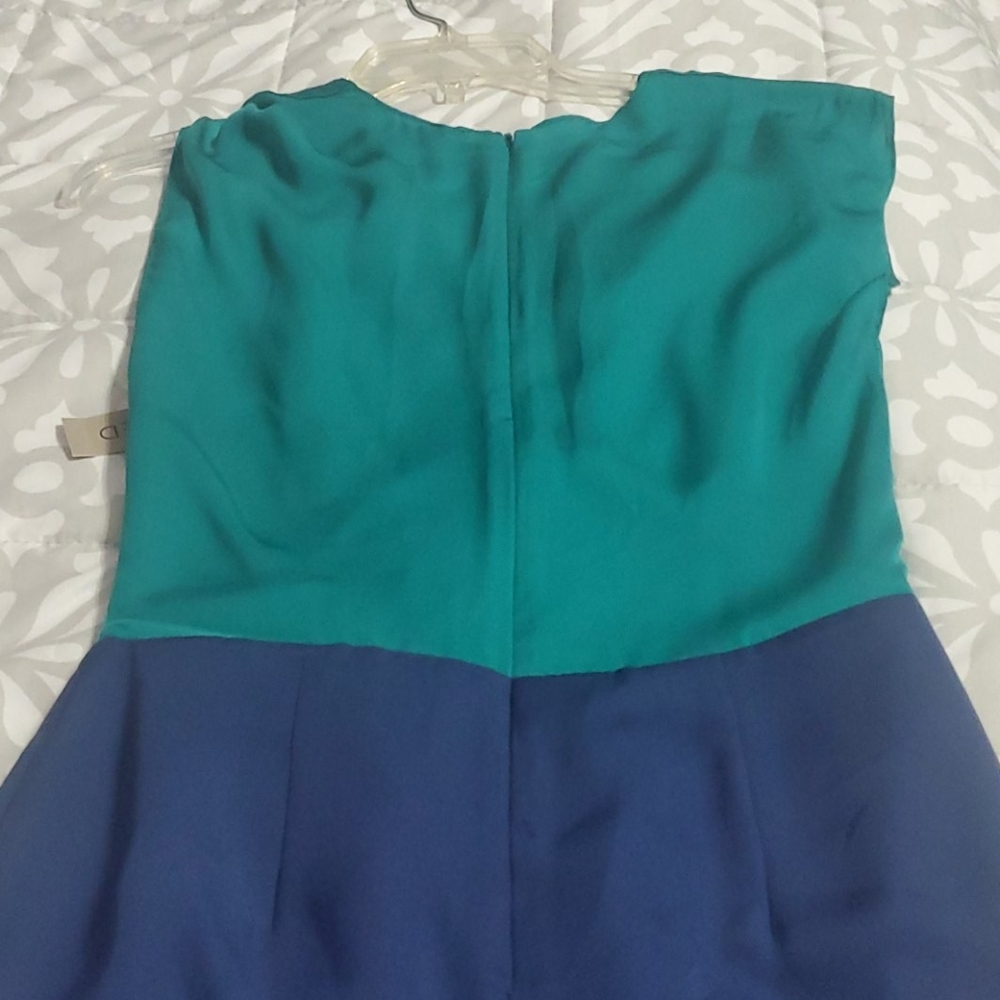 Dress - Picture 3 of 7